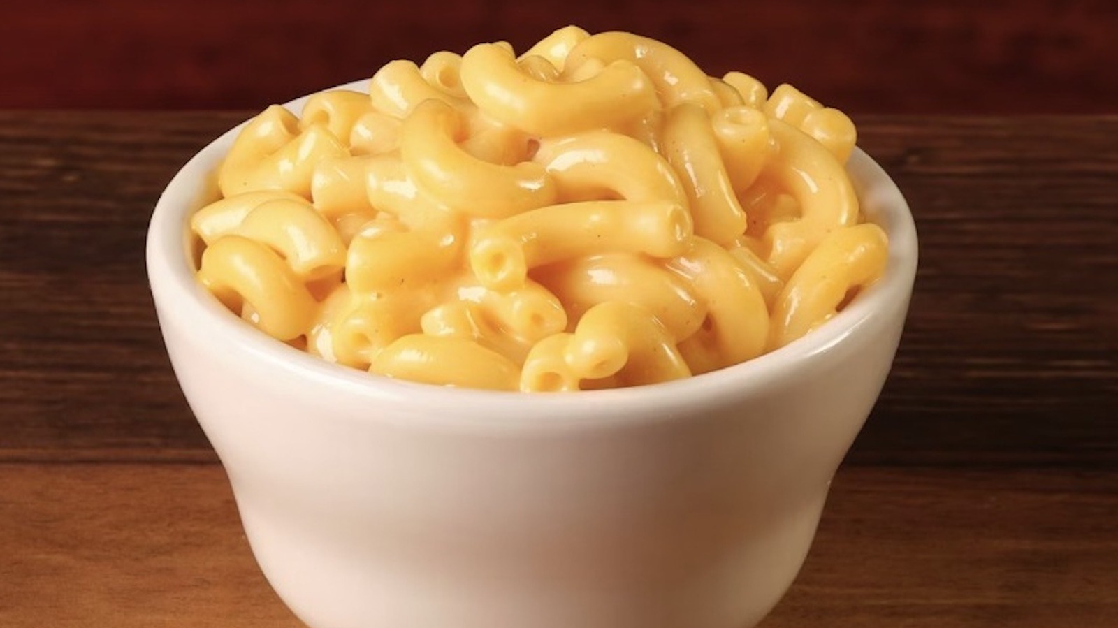 Texas Roadhouse Mac And Cheese Reviews Are So Bad, Maybe The Chain Should Switch Back To Kraft - Tasting Table