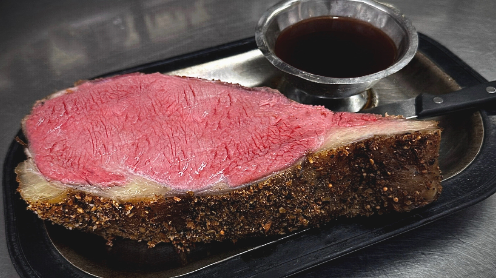 Texas Roadhouse Vs Logan's: Which Chain Has Cheaper Prime Rib? - Tasting Table