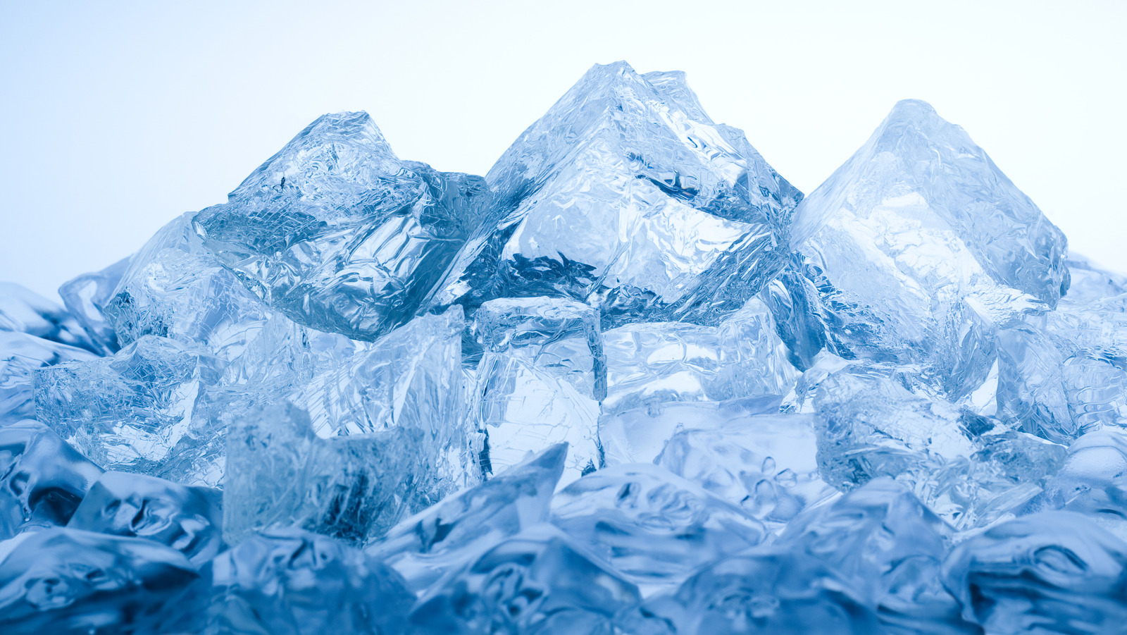 What's the Best Way To Make Really Big Ice Cubes?