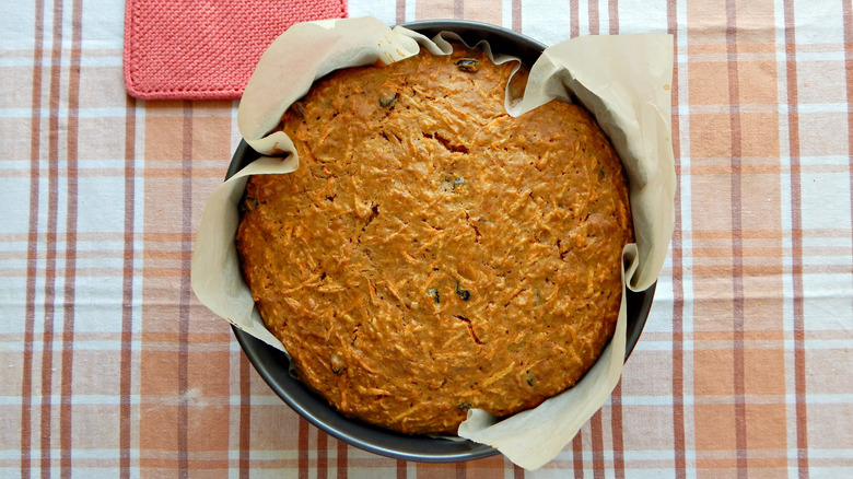 carrot cake in round pan