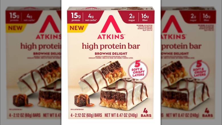 Atkins protein bar product packaging