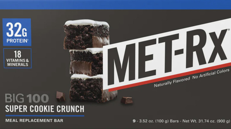 Close up of MET-Rx super cookie crunch protein bars box