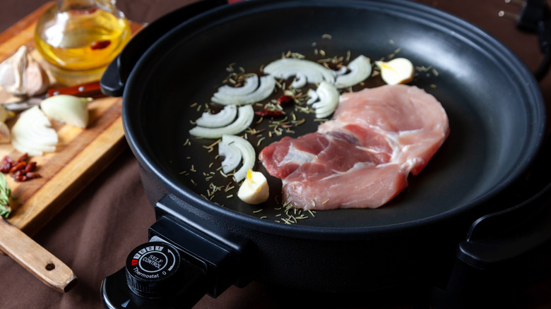 raw pork electric frying pan 
