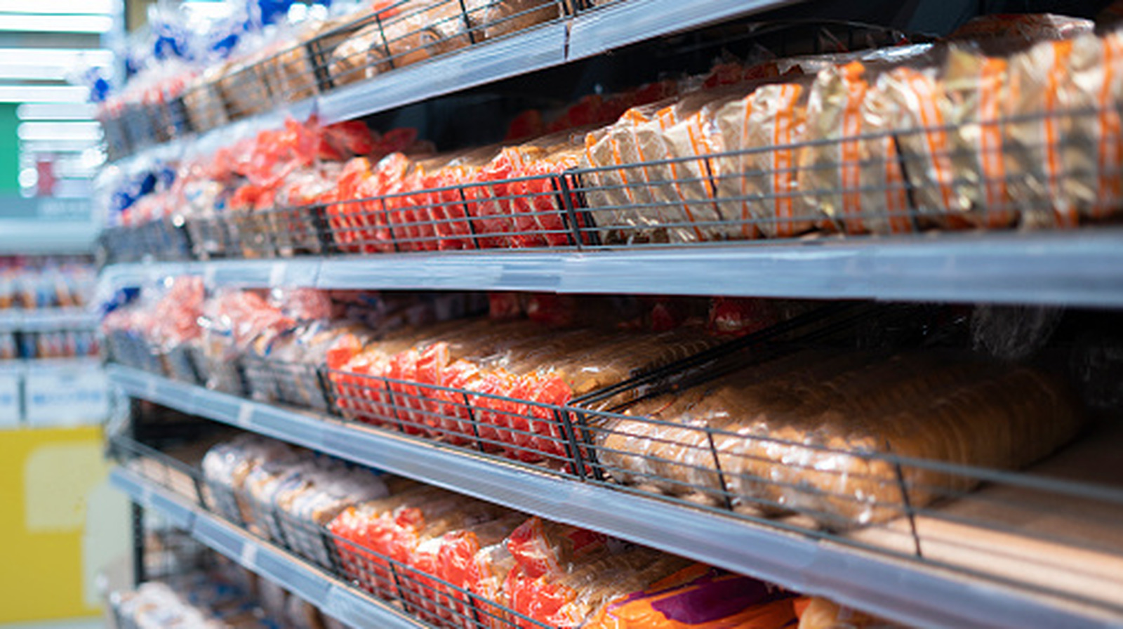 The 120-Year-Old-Bakery Behind This Grocery Store Bread Is Shutting Down This Summer