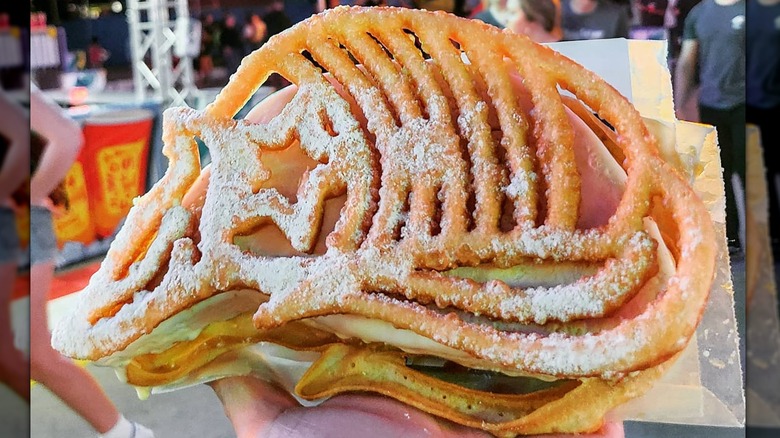 Deep-fried armadillo cookie sandwich