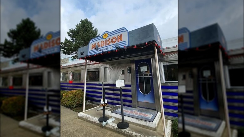The dining car exterior of The Madison Diner, Seattle