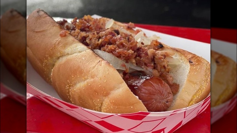 close up of Dandy Dogs' Seattle hot dog