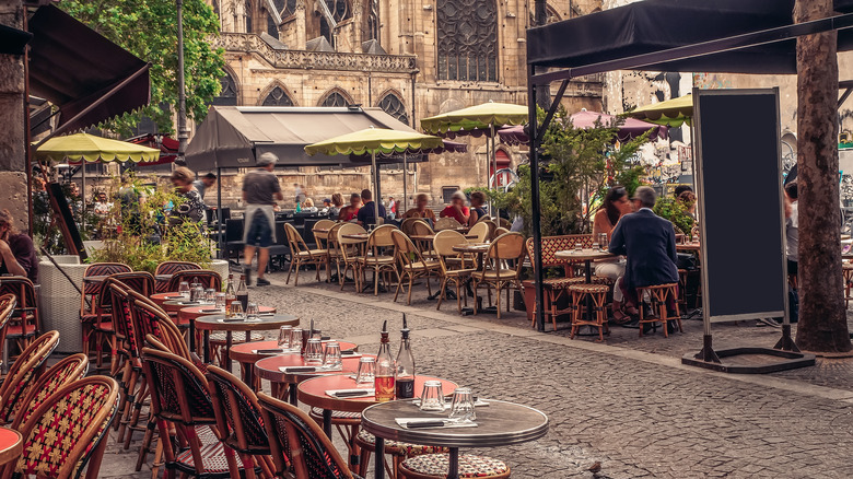 outdoor Parisian cafe