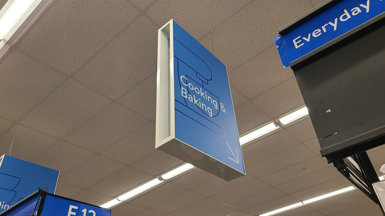 cooking and baking aisle sign