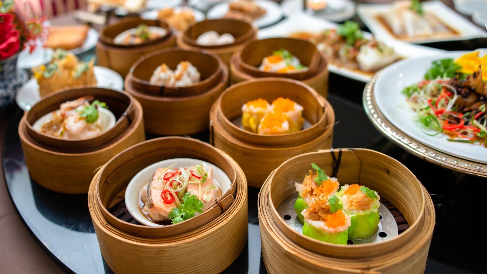 The 17 Must-Order Dishes For A Dim Sum Feast