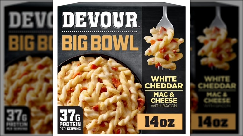Box of Devour big bowl white cheddar mac & cheese with bacon