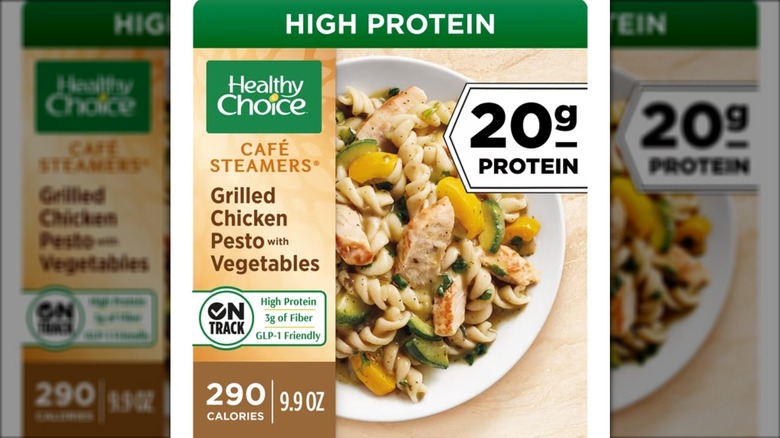 Box of Healthy Choice Cafe Steamers grilled chicken pesto with vegetables