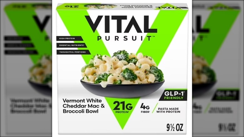 Box of Vital Pursuit white cheddar mac & cheese broccoli bowl
