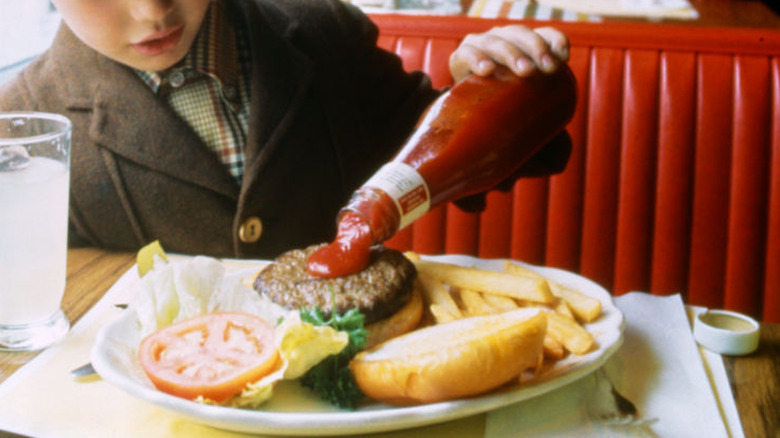 Max & Erma's signboard on a restaurant