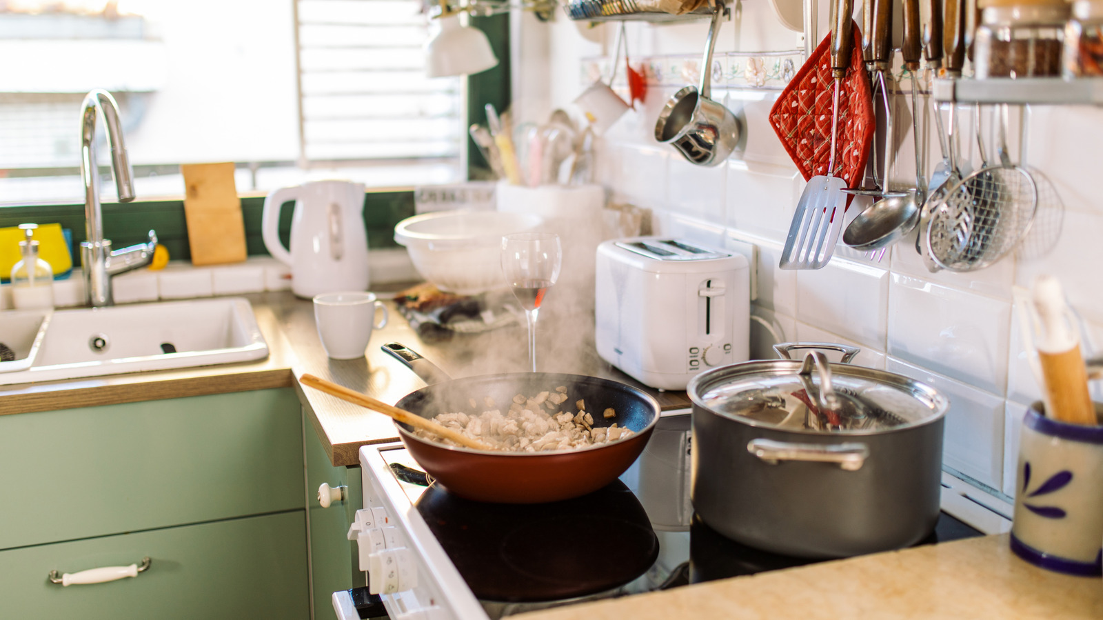 The $50 Way To Make Small-Kitchen Cooking Cooler On Hot Summer Days