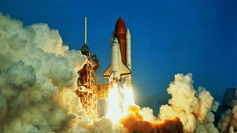 rocketship launch