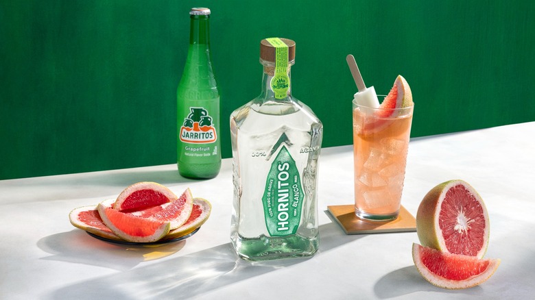 Hornitos Plata with cocktails