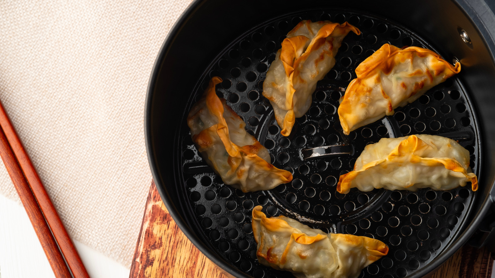 The 7 Best Trader Joe's Frozen Dumpling Hacks, According To Reddit