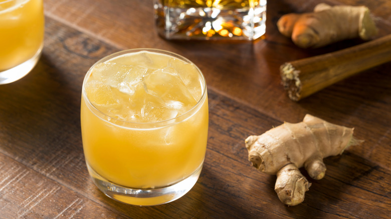 Penicillin cocktail with ginger