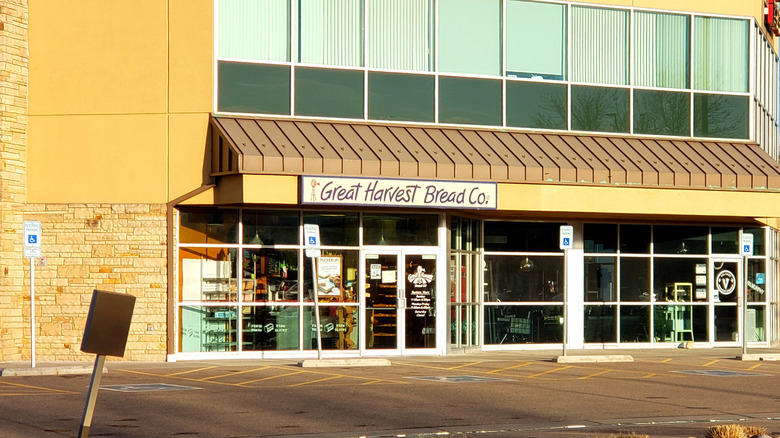 Great Harvest Bread Co. building