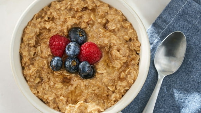 A bowl of instant oatmeal with berries