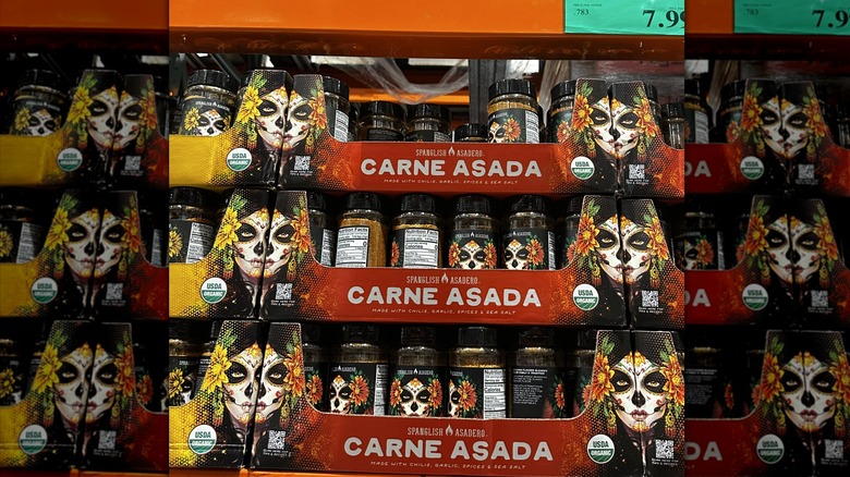Jars of Spanglish Asadero Carne Asada Seasoning on grocery store shelf