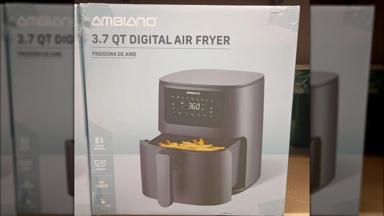 Box for an Ambiano 3.7 qt digital air fryer