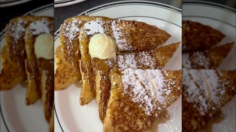 Close-up of a French toast from Mimi's Cafe