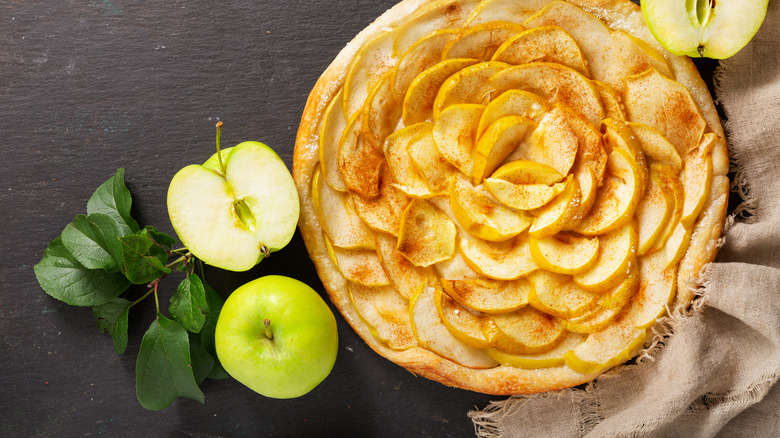 Apple pie with sliced Granny Smiths