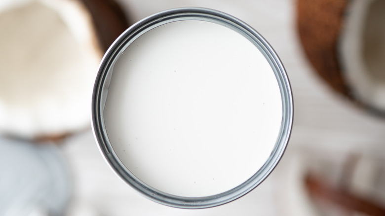 Coconut milk in can white