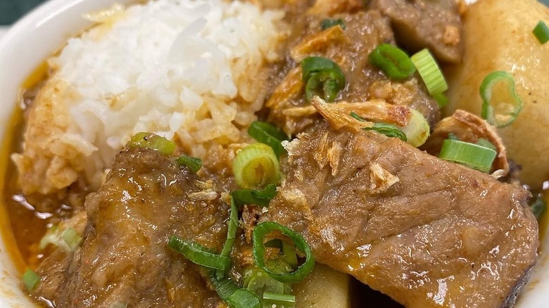 curry beef and potato rice bowl