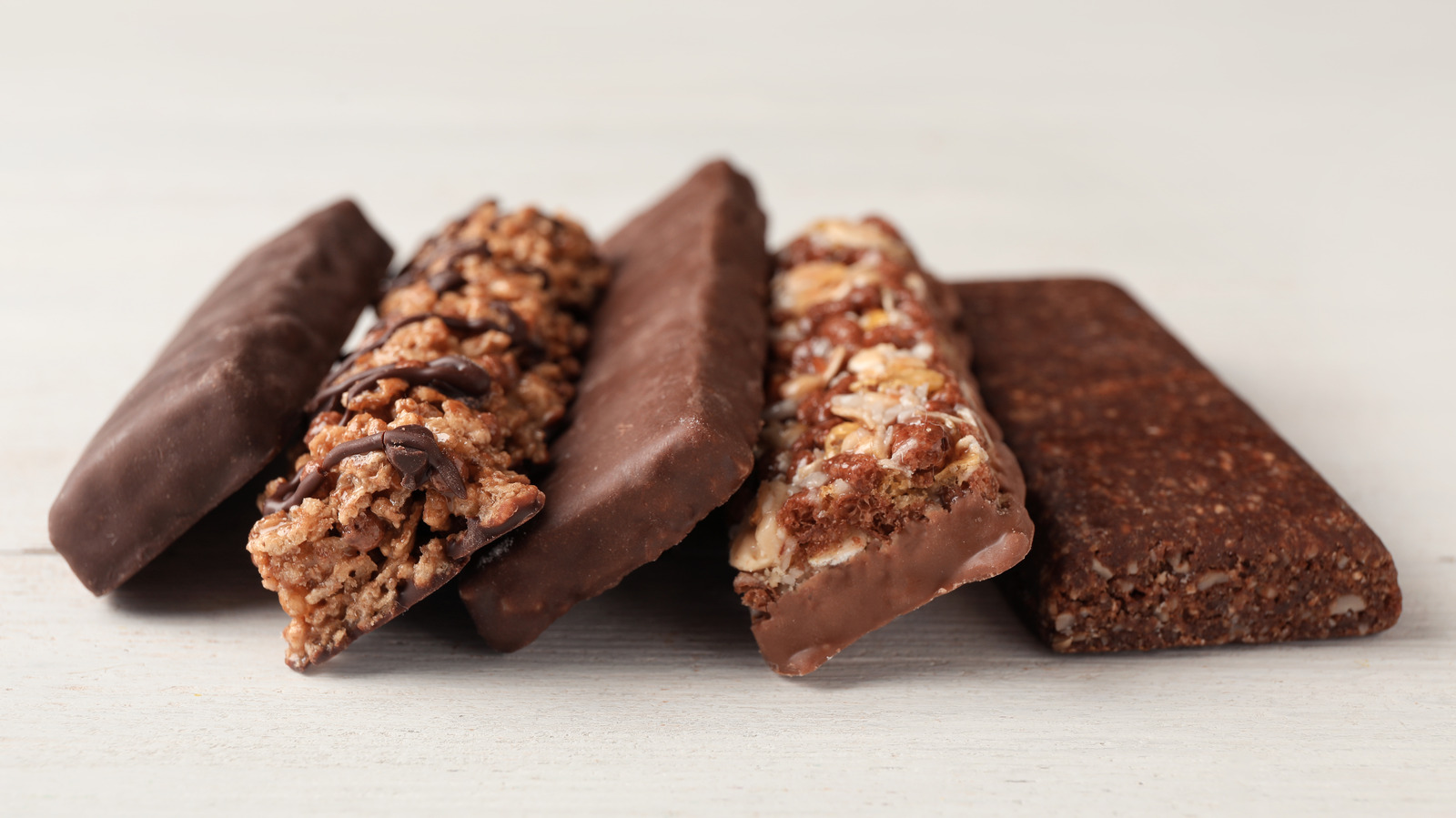 Our Favorite Costco Snack Bars Are Kirkland Dipped & Chewy Granola Bars