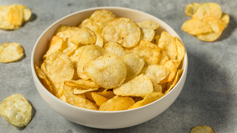 Kettle cooked chips in bowl