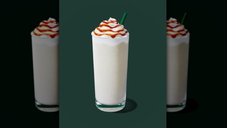 Apple Crisp Oatmilk Creme Frappuccino