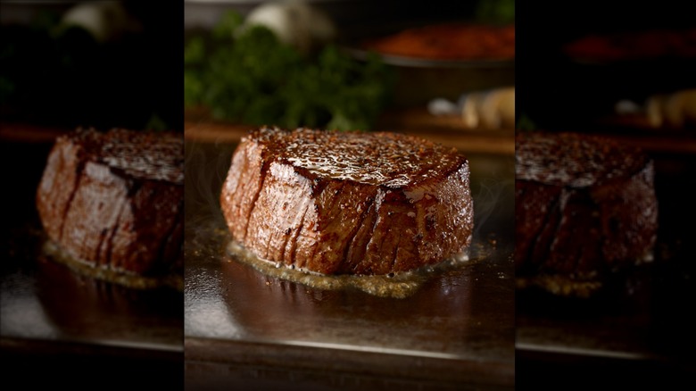 LongHorn Steakhouse Flo's filet on dark plate