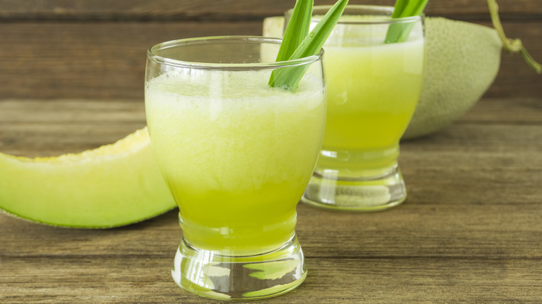 melon beverages in glass