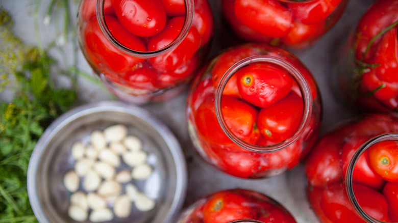 tomatoes in jars for home canning