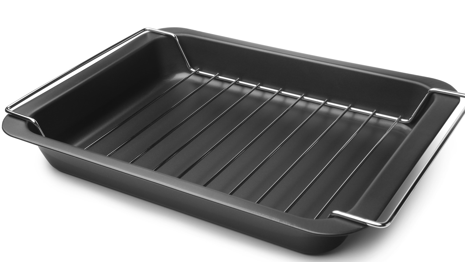 The Absolute Best Uses For Your Roasting Pan