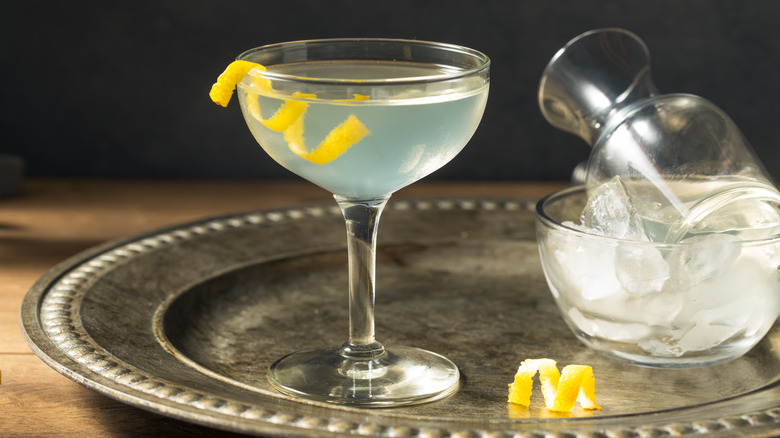 Martini with spiral lemon peel 