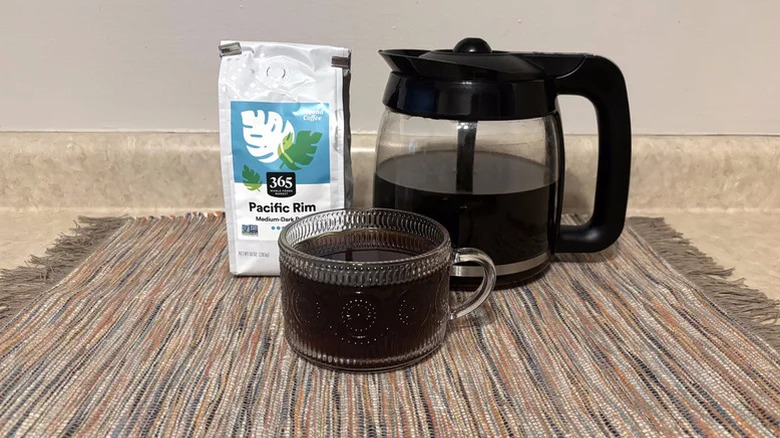 365 Pacific Rim cofffee bag, cup and karafe