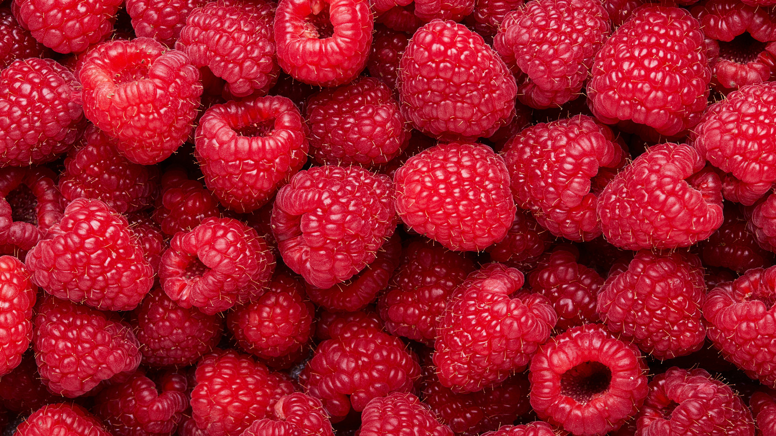 The Worst Way To Store Raspberries Is In Back Of Fridge Or Drawer