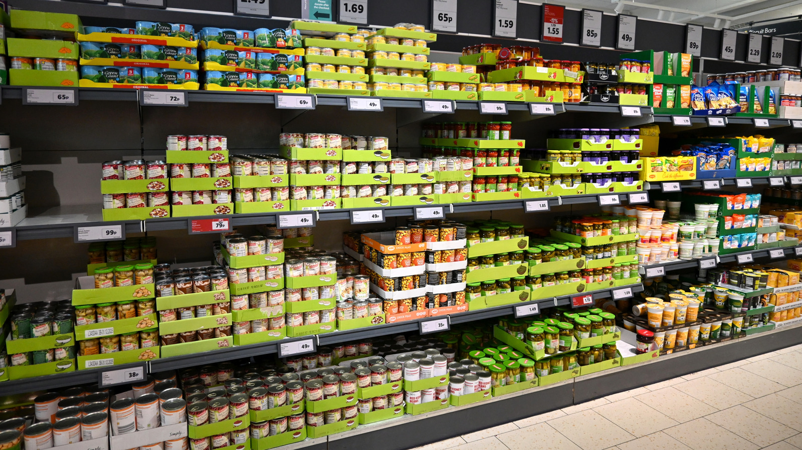 The Aldi Canned Soup Brand You Should Always Have In Your Cart