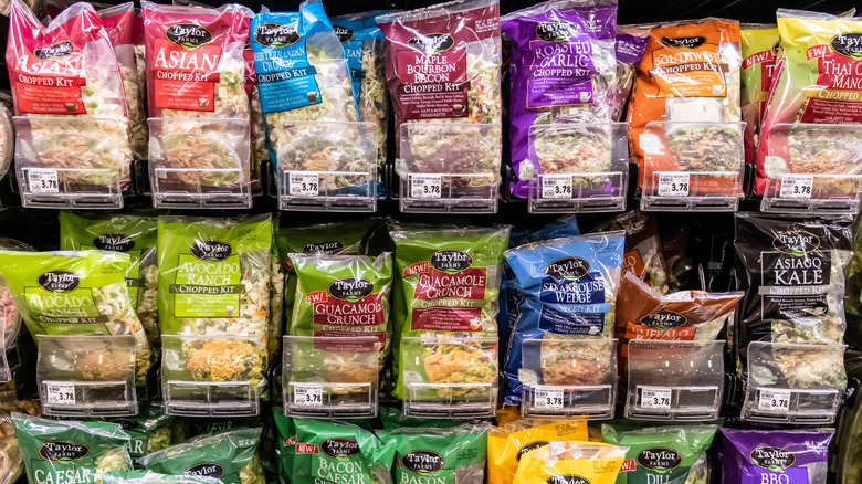 Bagged salad kits