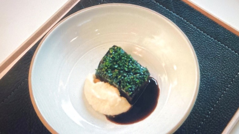 Short rib with polenta in "The Bear" Season 5