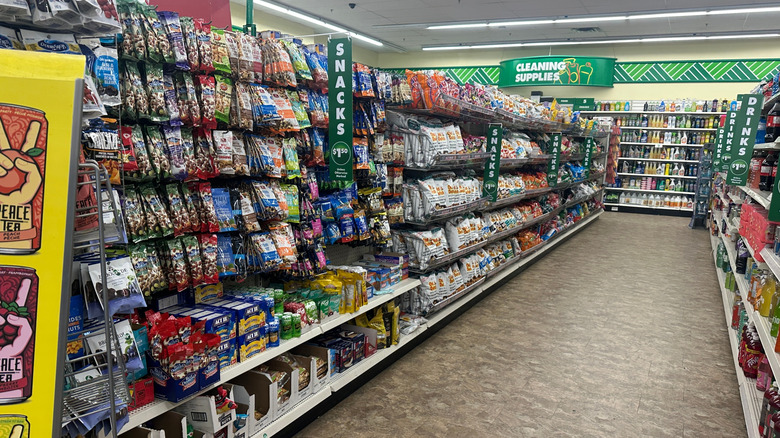 A snack aisle at a Dollar Tree