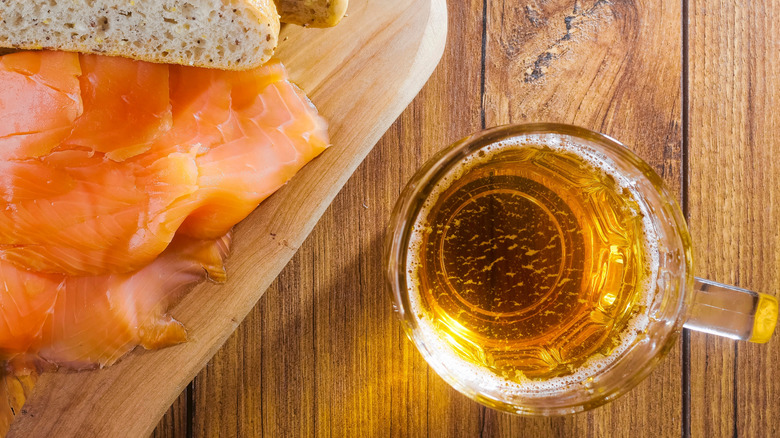 The Best Boozy Drinks To Pair With Salmon