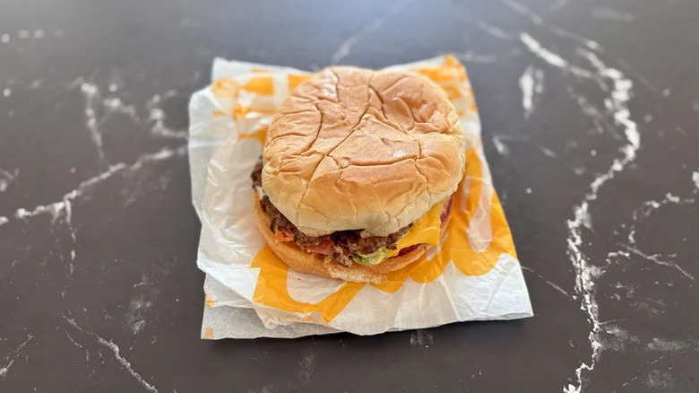 Culver's Deluxe burger