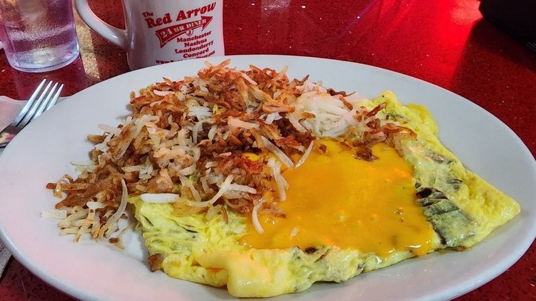 Omelet and hash browns at Red Arrow Diner