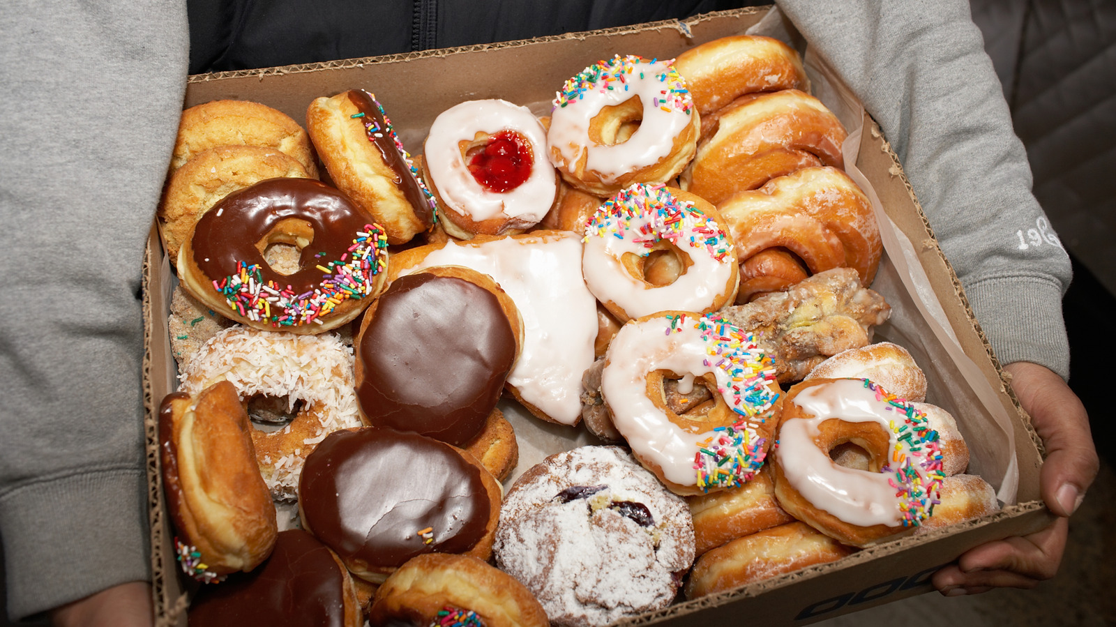 The Best Family-Owned Doughnut Shop In Every Region