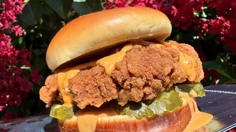 fuku og chicken sandwich closeup